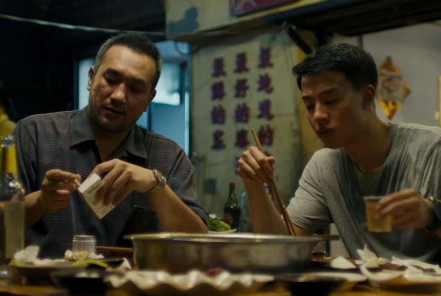 重庆吸烟报告：7成市民不吸烟，每5个高中生就有1人尝试吸烟