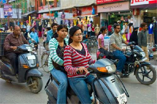 印度中产阶级标准：每天所有支出达到2美元，中国标准是什么？