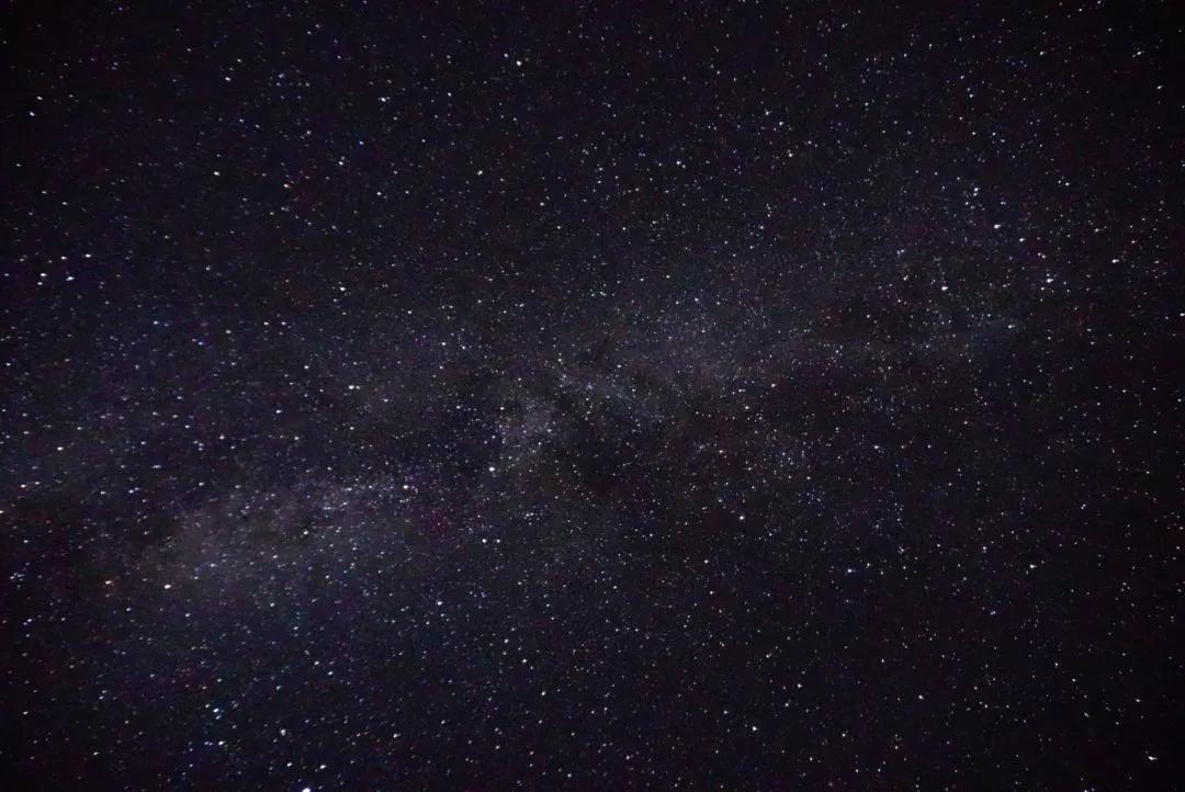 文案丨那些超浪漫的星星月亮短句子