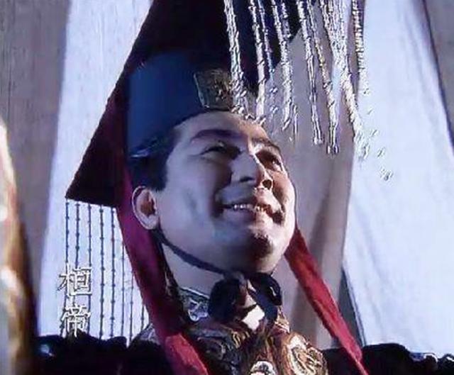 本是一个窝囊皇帝，当了十三年的傀儡后，却因