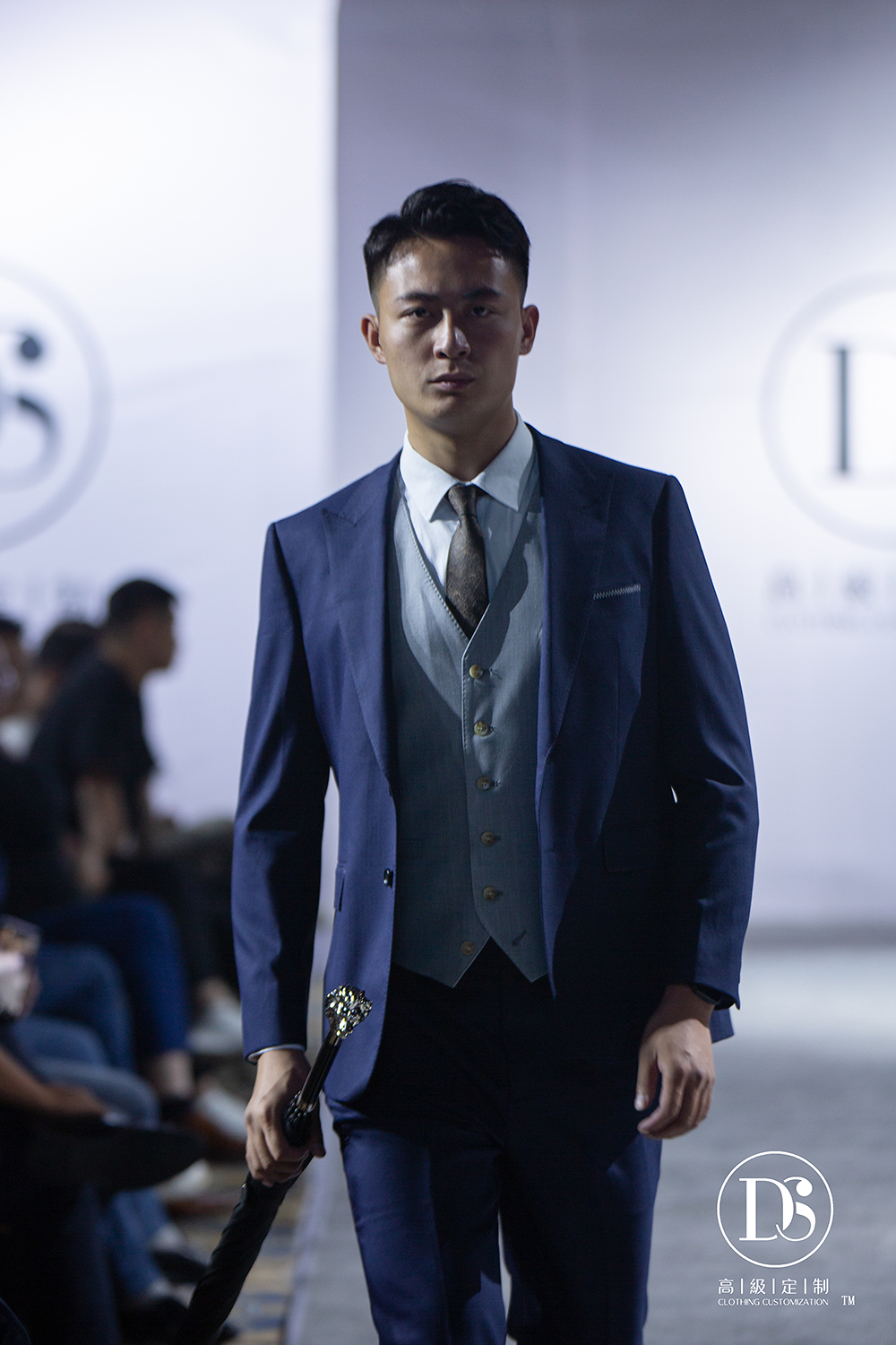 “中国风尚时装周 DS2021斓”大秀取得圆满成功