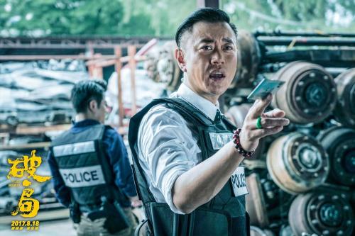 身价50亿富豪把演戏当爱好，专爱跑龙套，张嘉译