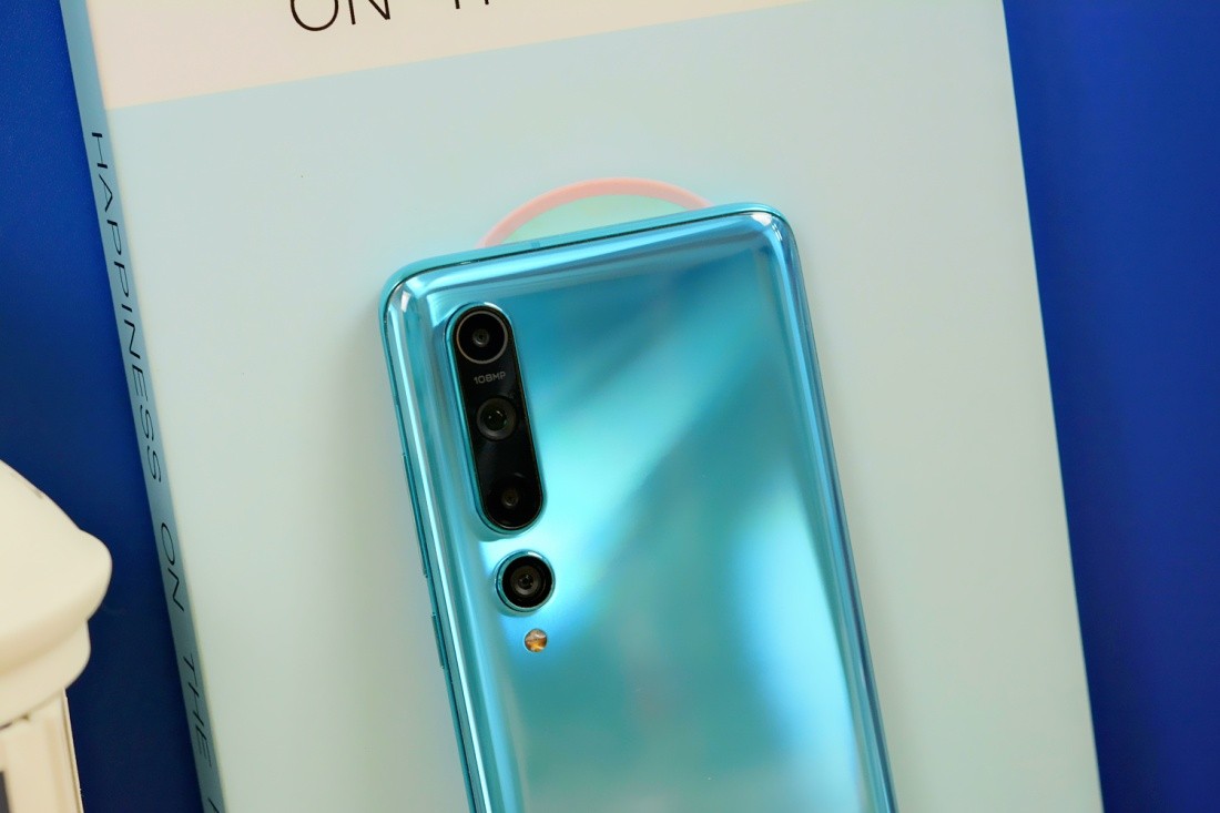 从3999跌至2330，曲面屏+1亿像素+双模5G，小米旗舰低价来袭