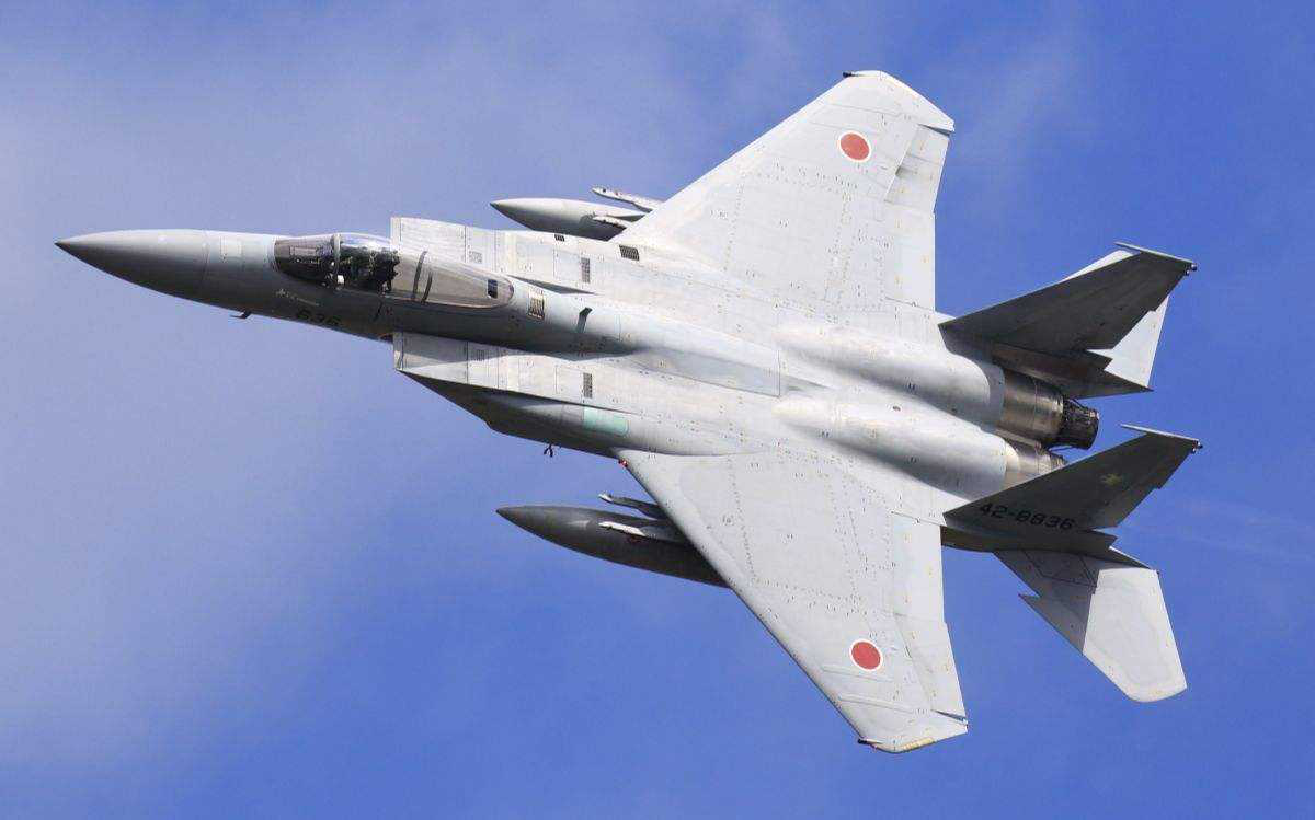 日本的F15J战斗机老朽，面对歼16完全被碾压，美国表态：不给升级