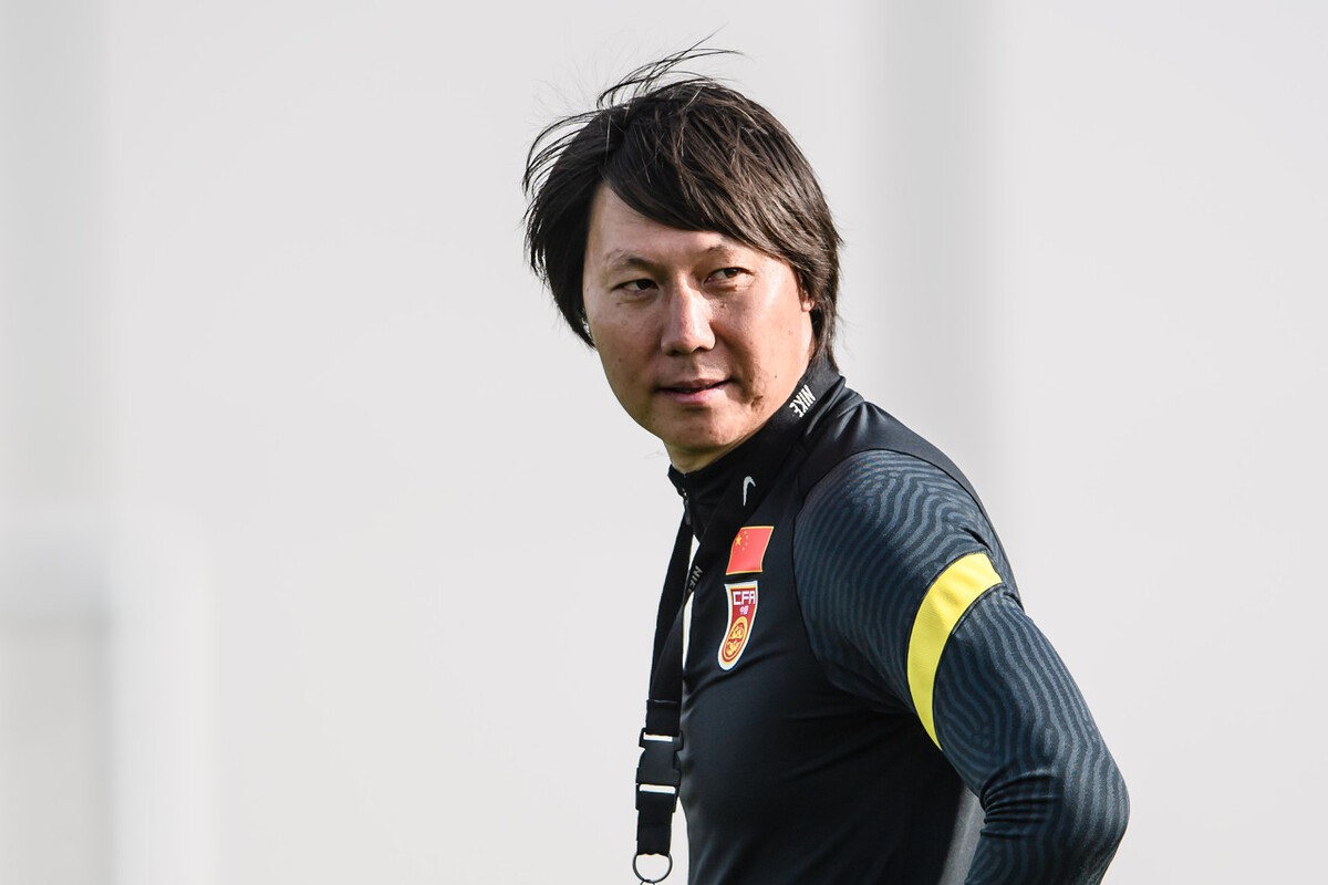 李铁狂喜！中国第2级别联赛涌现1位大魔王，被称为武磊接班人