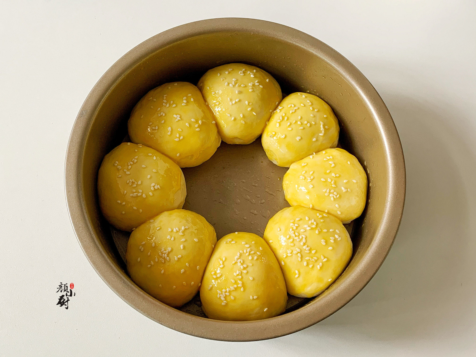 1碗麵粉，一杯羊奶，教你做出鬆軟香甜的麵包，大人小孩都愛吃