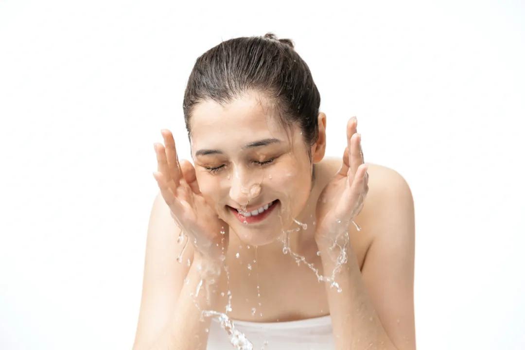 从现在开始，唯诺雅教你不做一“斑”女人