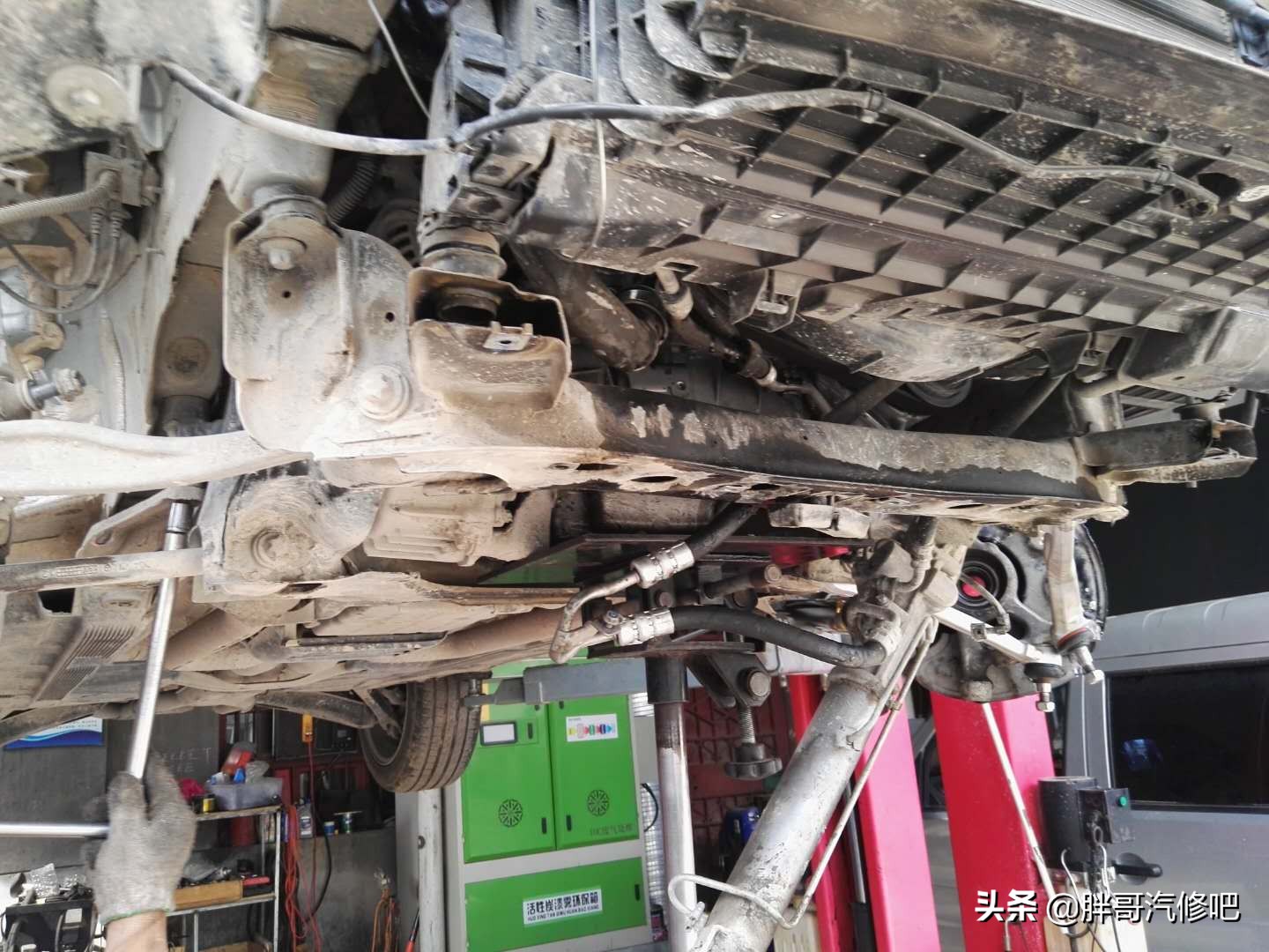 图片[5]_零整比最高的奔驰GLK300事故全损车维修 感谢“陈田”大哥的支持_5a汽车网