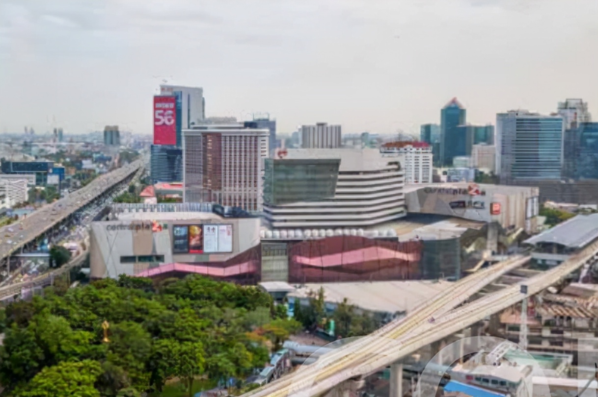 曼谷新CBD拉抛区双轨交汇高奢公寓 | The Crest Park Residences