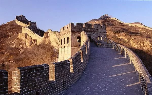 万里长城到底发挥什么作用？西方著名学者：把我们欧洲人都害惨了