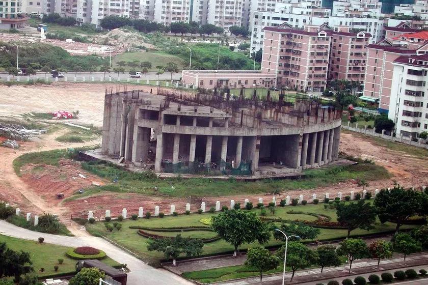 人物汇：巨人的陨落与重生