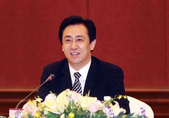 為老板賺2億卻只給3千月薪，怒而辭職后創(chuàng)業(yè)，今身價(jià)千億成首富
