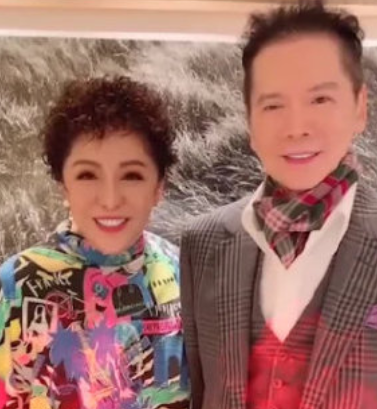 郭碧婷产后素颜出镜，整个人的状态每况愈下，