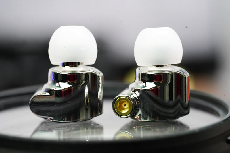 可以靠颜值，但偏偏走内涵：TRN TA1娄氏圈铁耳机评测