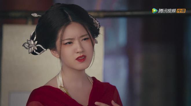 传闻中的陈芊芊：看完这些细节，果然陈楚楚才