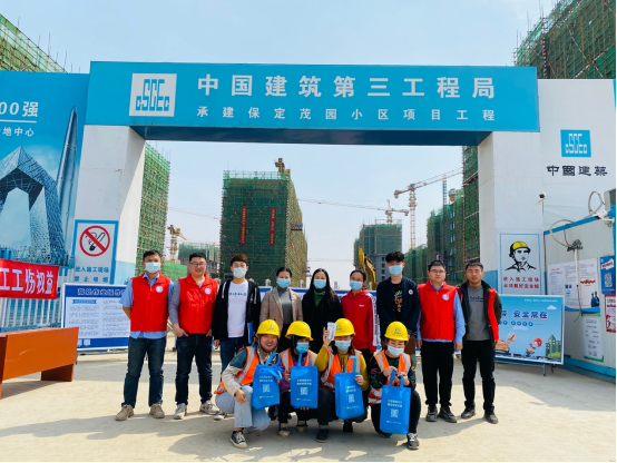 中建三局一公司保定茂园小区开展职业病、工伤预防宣传进项目活动
