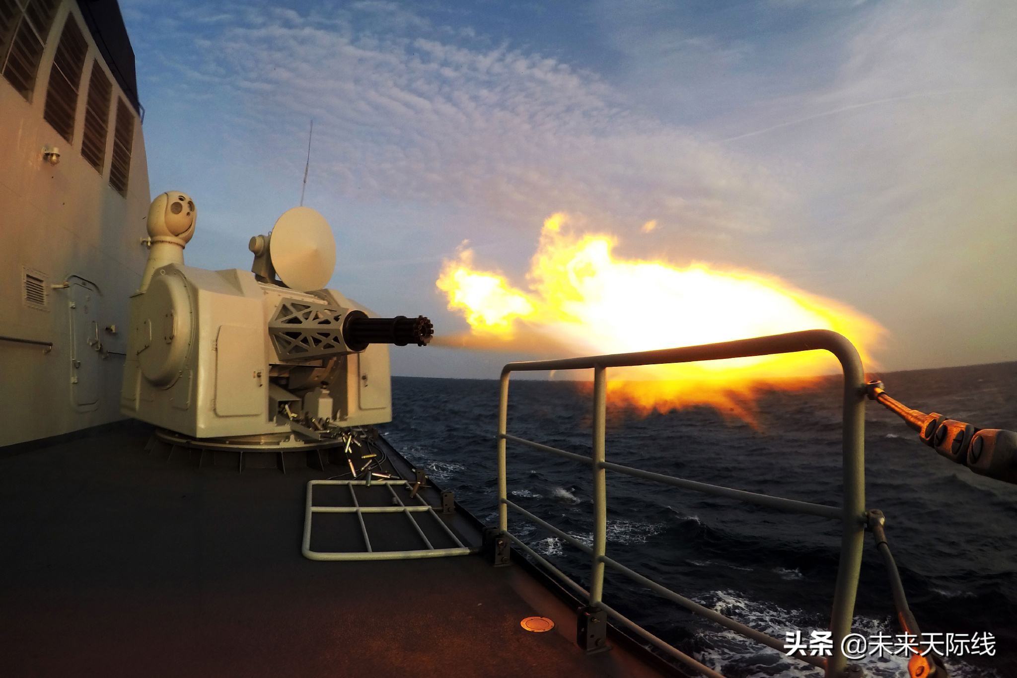 ɽ���������ϵ��ƶ�������������������һ��