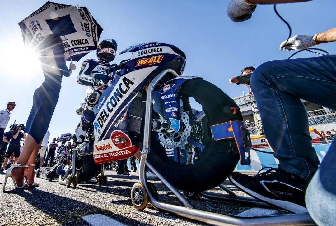 �治������Melandri��Barni Racing��������