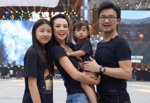 8組明星家庭齊團圓：章子怡好媽媽，鄧超秀恩愛，劉濤為何被羨慕