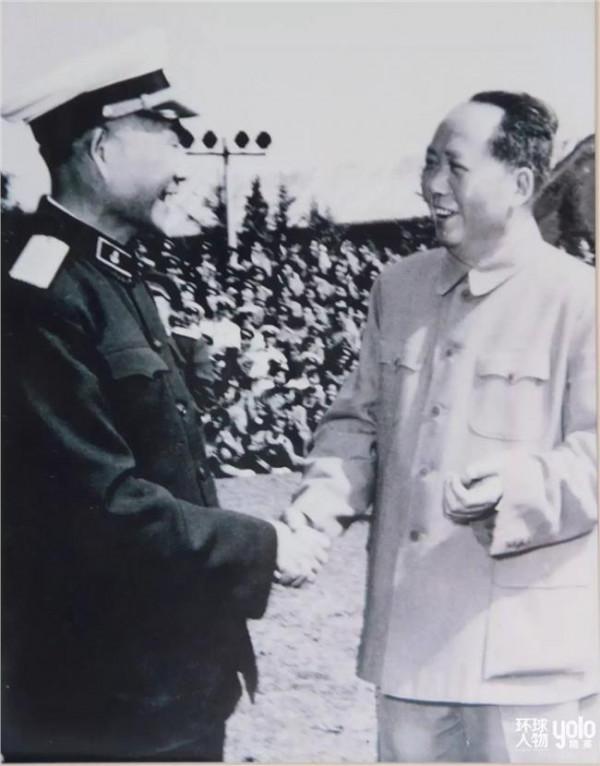 大将肖劲光，斯大林赠剑，文艺范儿海军司令，