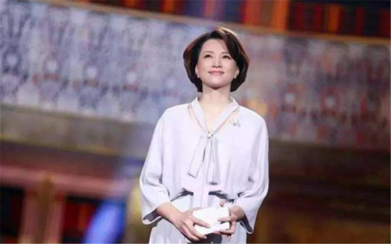 曝董卿周涛春晚有望搭档，两人的合作都能带来