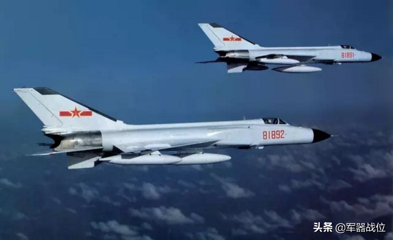被誉为“空中美男子”的我国歼8战机，到底是一