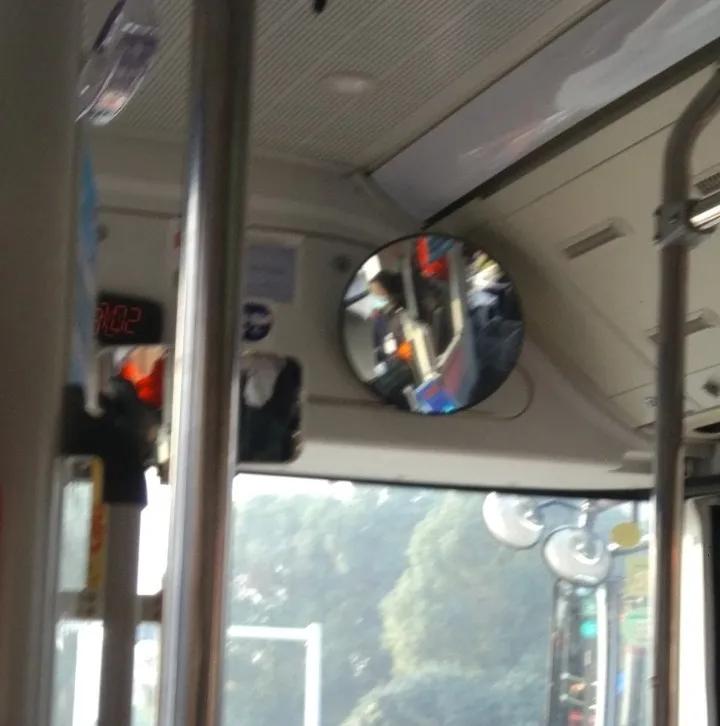 暖心服务点亮品质灯塔