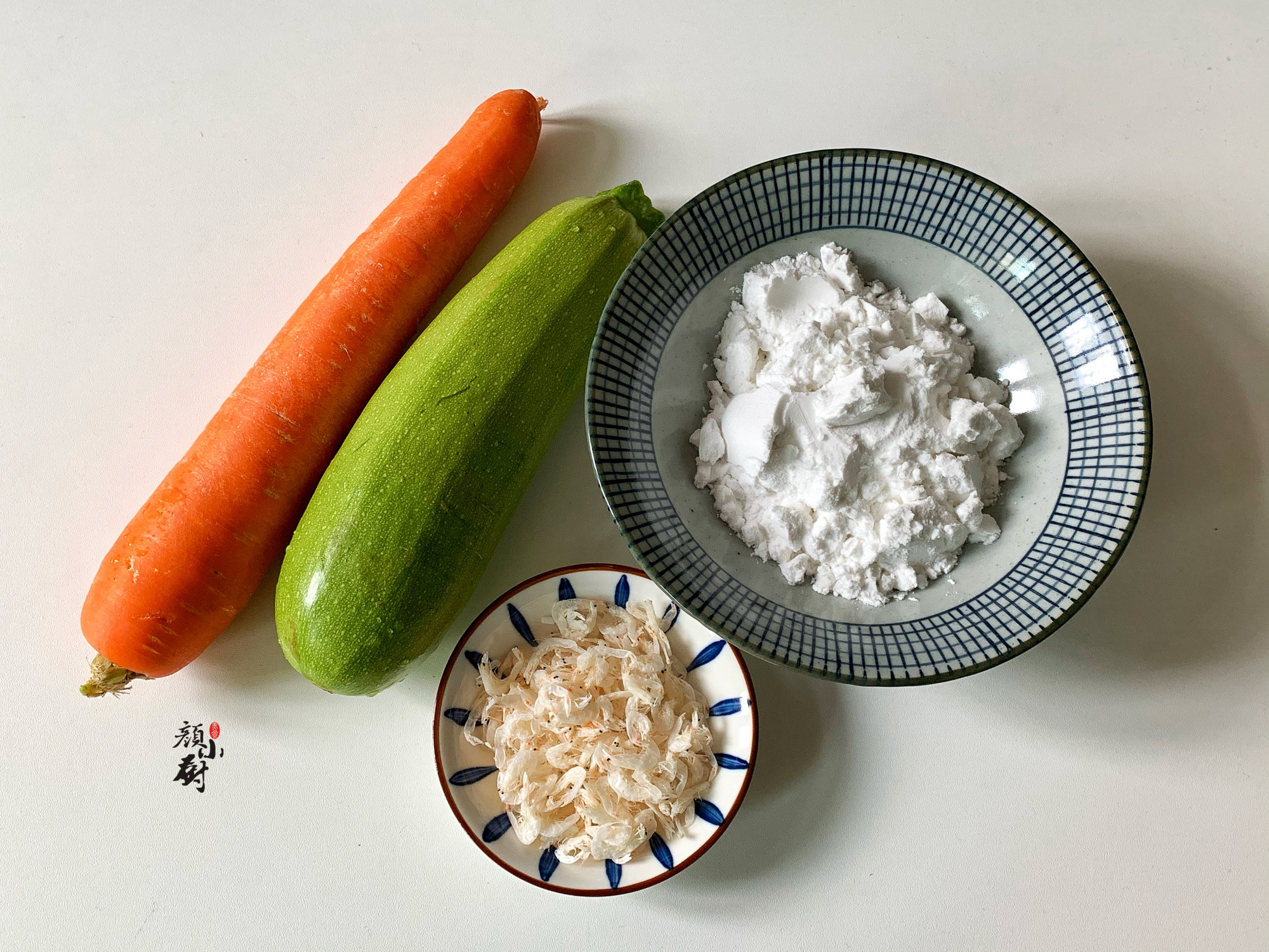 這食材最近吃得多，3元做一盤，搓成小丸子蒸一鍋，蘸料吃真香