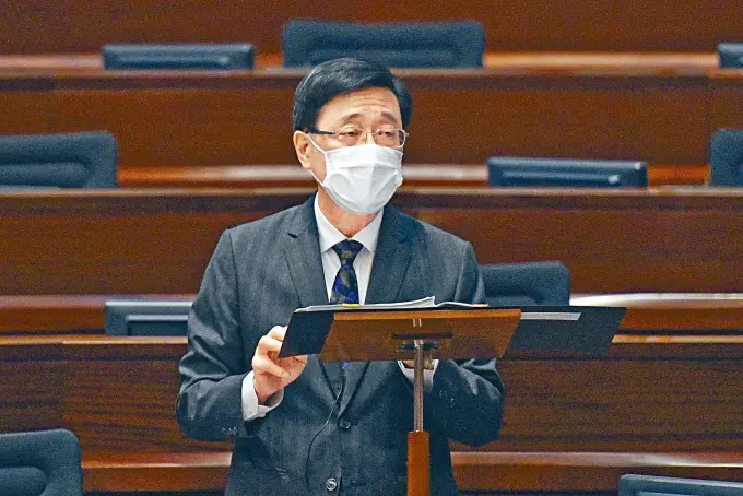 内地重招限手游，香港倡定《网上虚假资讯法》，匡正青少年身心
