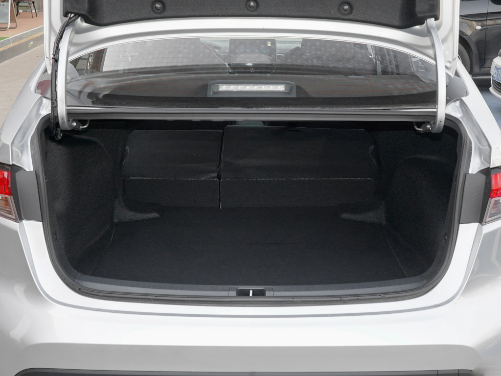 谁说三缸机是硬伤 雷凌表示不服