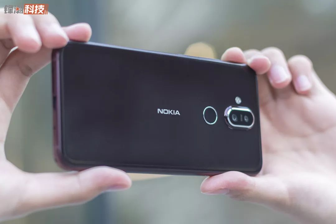 卡尔蔡司扶持的照相轻旗舰级：Nokia X7 暮夜红图赏