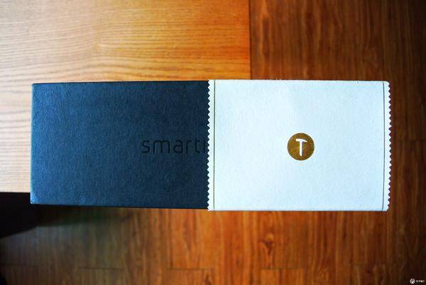 赐汝以锤，偿吾以喟 锤科的第一束光：smartisan T1