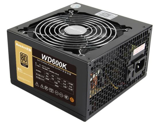 酷睿i9 RTX2080，冠军600W一样HOLD住