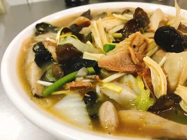 风靡洛阳的8家本土美食，吃货们挤破头只为吃上一次！