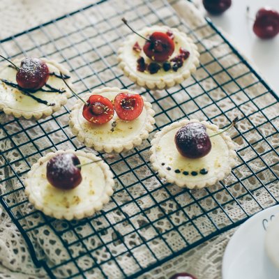 [original creation] car a unit of weight child (cherry) Zhi person (cheese) tower