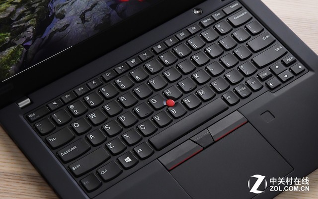 ThinkPad X390 4G版全球首测：全时在线商务利器