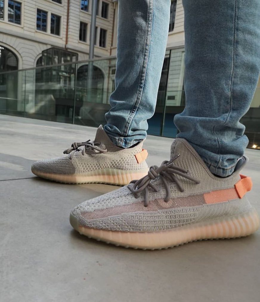 Yeezy 350 V2 最全上脚合集！今夏穿哪双？看完再决定！