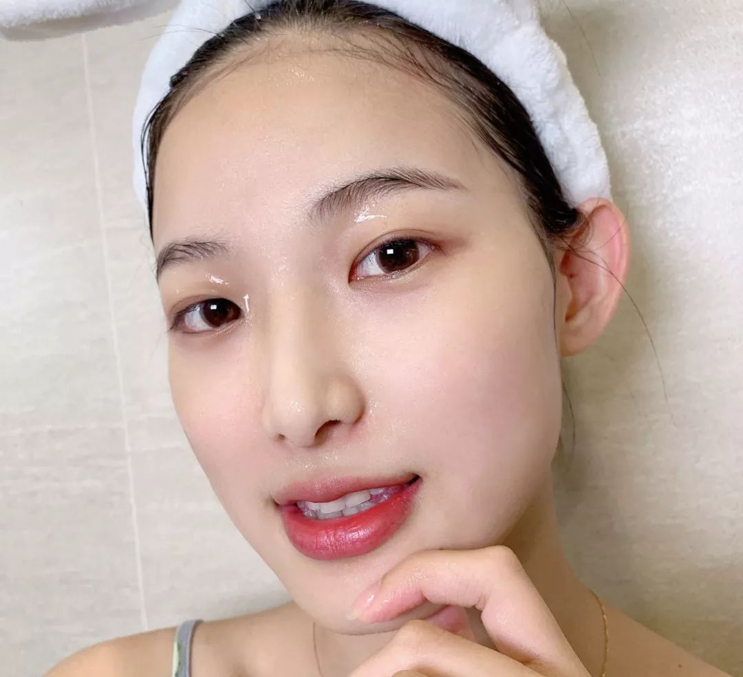 比许晴还撩的尤物，让3千万男人一夜失恋，看到