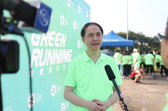 Get run health of green of triumphant dragon of beauty of red star of green life golden hill runs activity