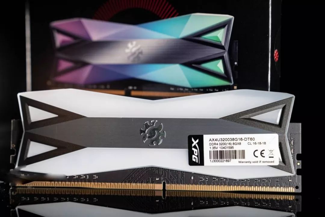也许是发光面积最大的RGB内存，威刚XPG龙耀D60G超频测试