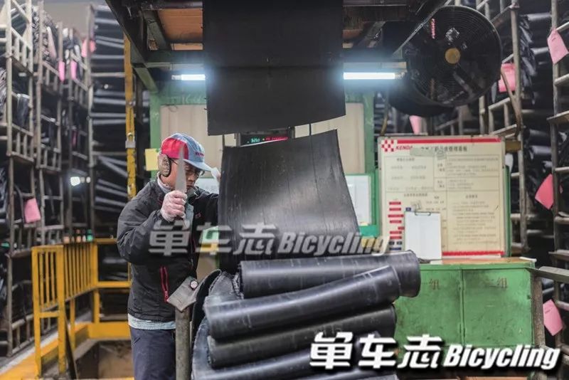 你知道輪胎是怎么生產(chǎn)出來(lái)的嗎？