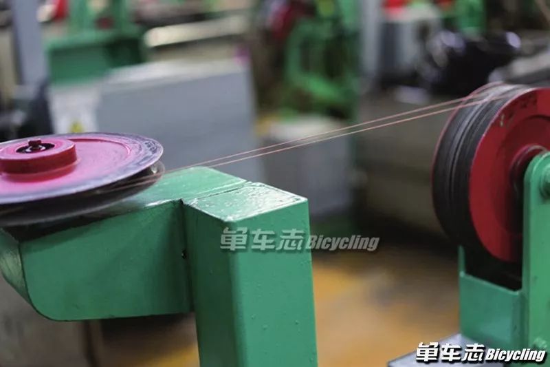 你知道輪胎是怎么生產(chǎn)出來(lái)的嗎？