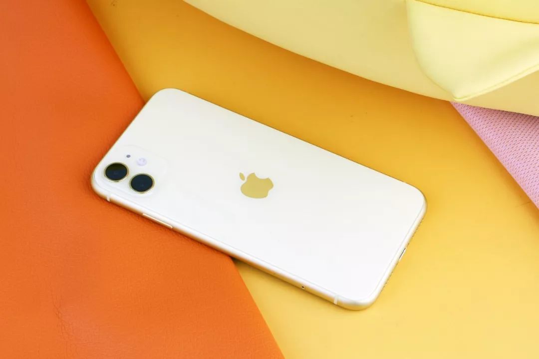 關(guān)鍵先生｜加量還減價的Apple iPhone 11