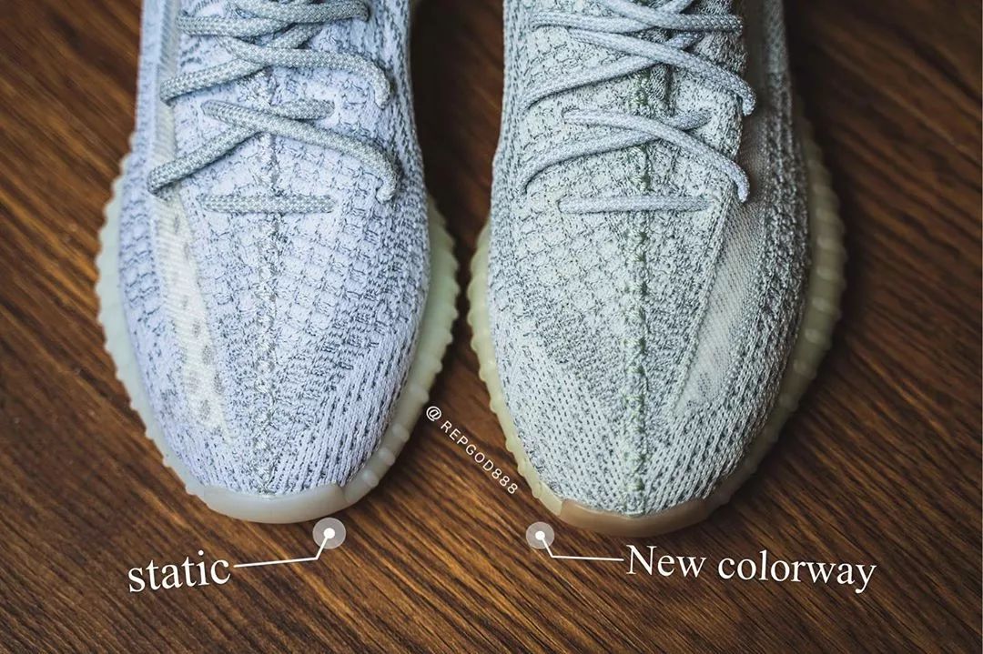 明年还有不少满天星！全新拼接 Yeezy 350 V2 实物抢先看