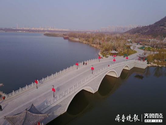 Boat pats: The Jinan Mount Hua of deep winter season, calm beauty has the view more lasting appeal