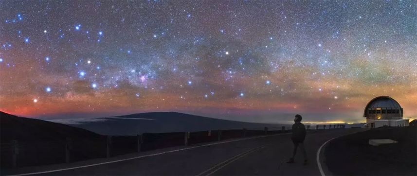 Have art the world below camera lens of school ｜ cameraman is the most beautiful sky, each are so dream