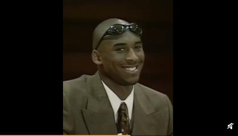 门票|科比签名门票被拍卖 职业生涯最后一战的签名球票