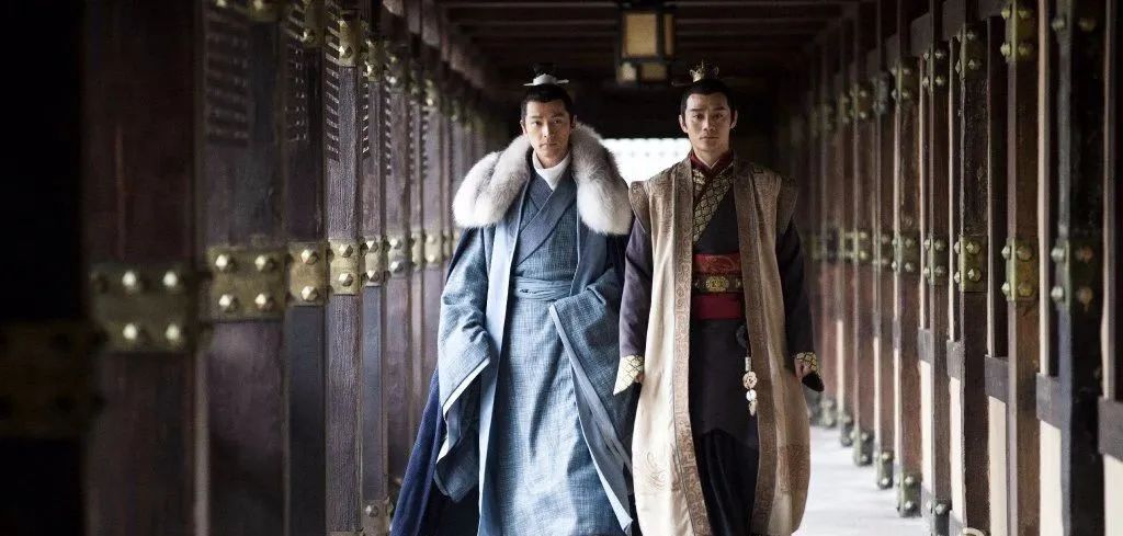 《清平乐》之后，我们为什么还对正午阳光报以