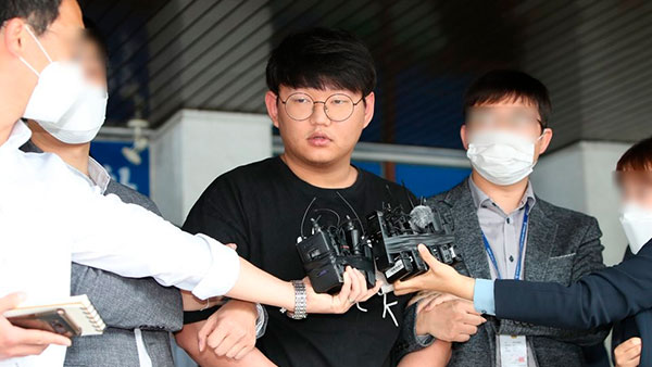 n号房创建者godgod正脸公开