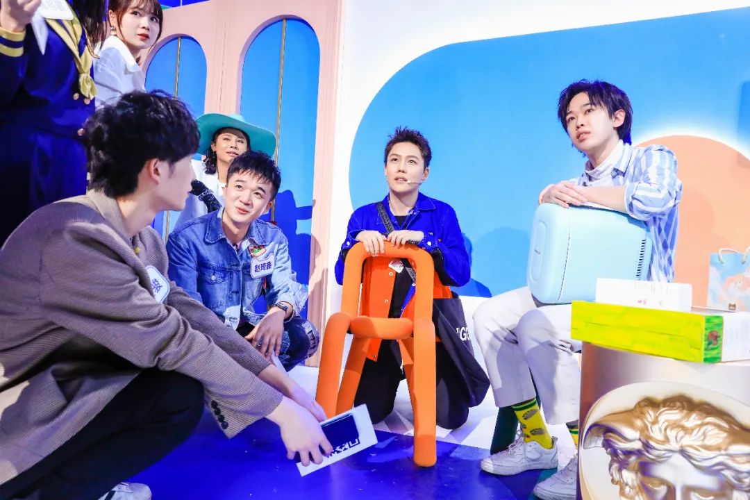 “全民带货”时代，《爆款来了》成就垂类真人